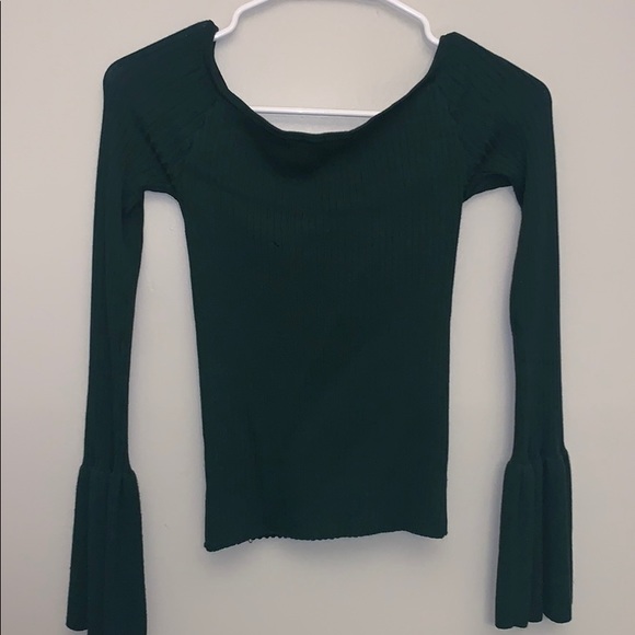 Off the shoulder green ribbed top - Picture 1 of 2